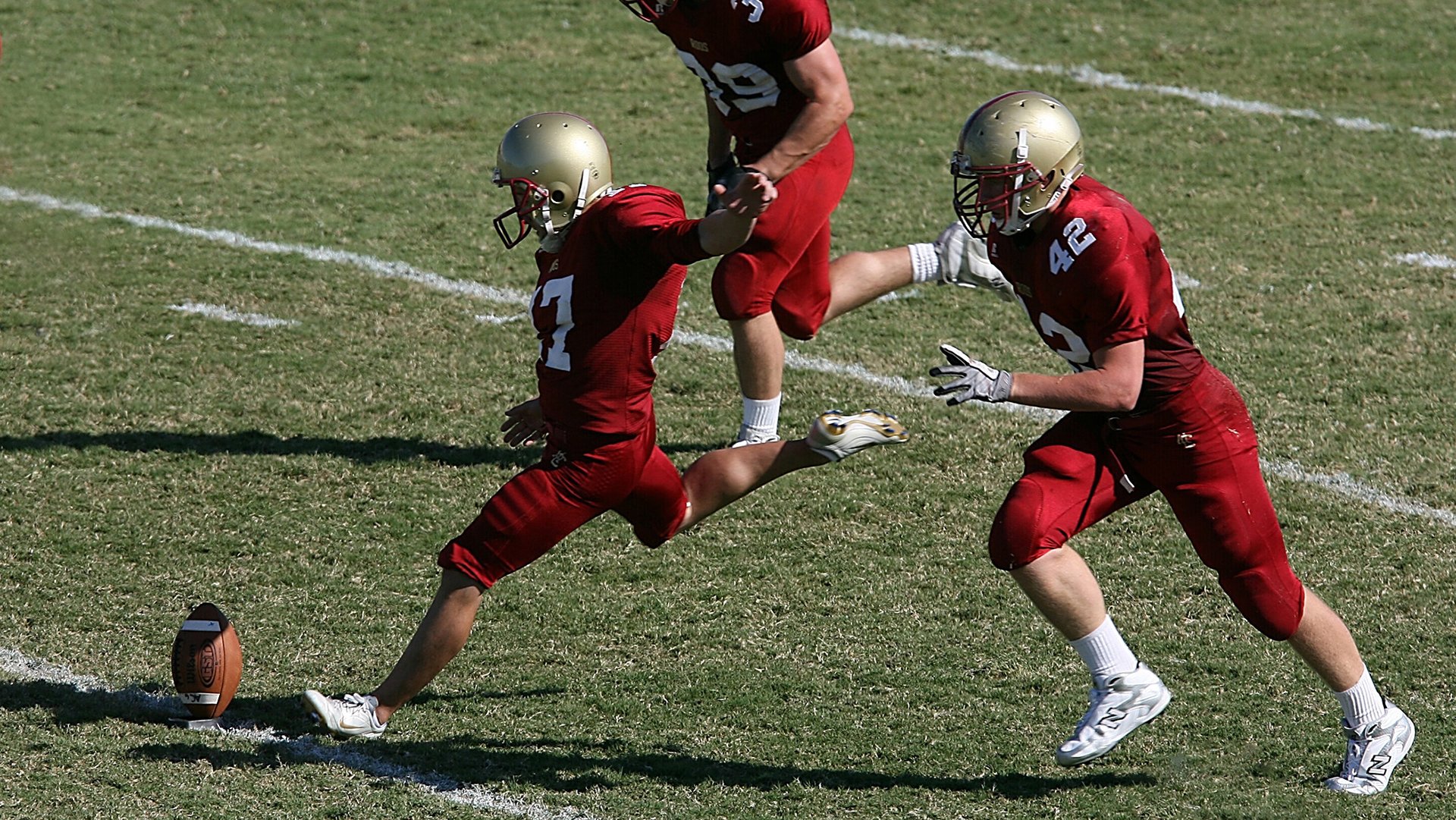 九游电脑版-观众席扩声系统升级改善比赛氛围，观众席安排方式